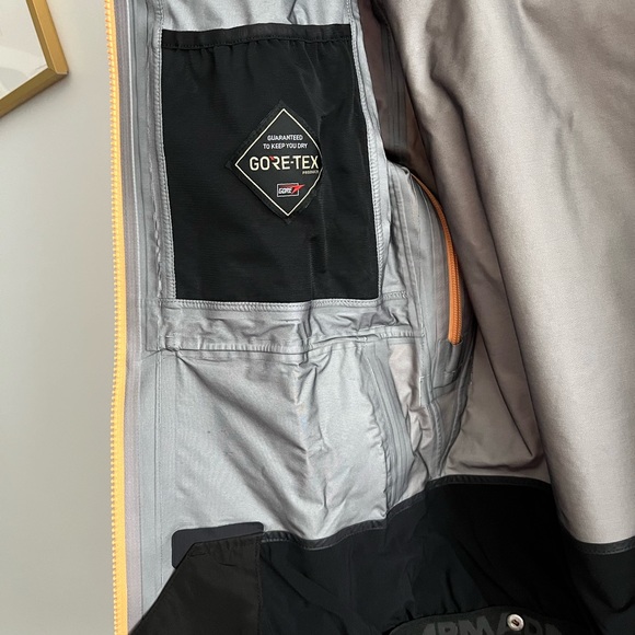 Armada Resolution GTX Gore-Tex 3L Jacket Glow Medium - Picture 4 of 5